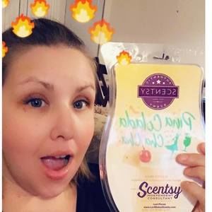 Meet your Posher, Lori